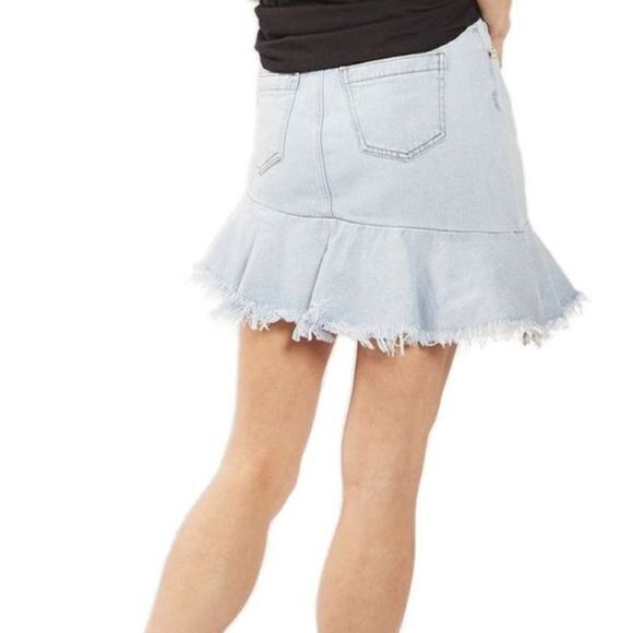 New Topshop Moto Asymmetrical Raw Hem Denim Skirt Light Wash Womens Size 6 - Picture 4 of 5